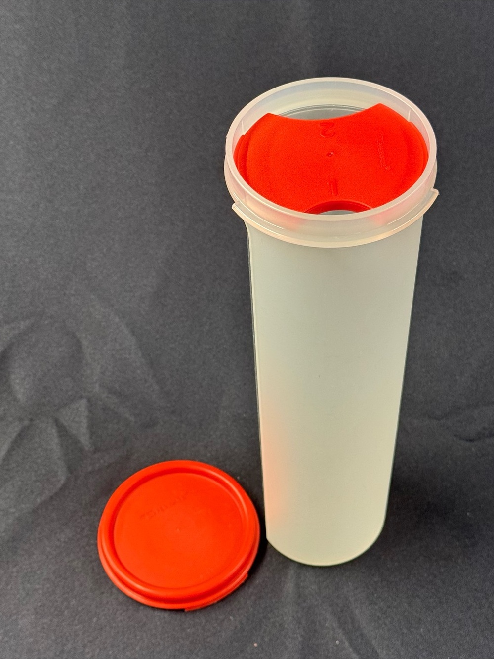 Vintage Tupperware COMPLETE Spaghetti Dispenser w/Lid & Measure Cap ORANGE #1661